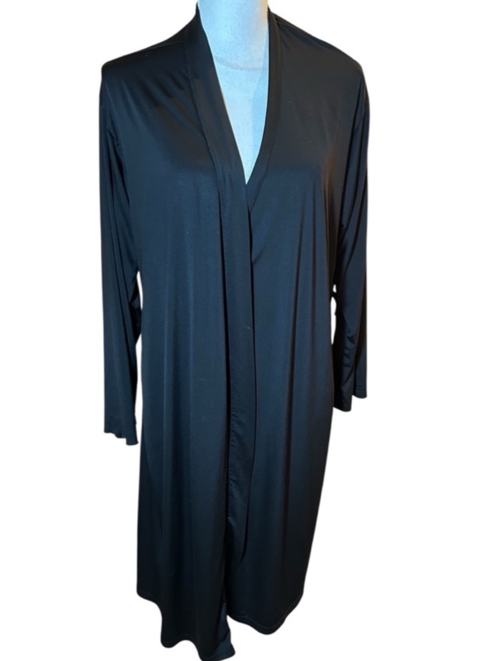 Natori Black Robe Intimates & Sleepwear - Picture 5 of 5